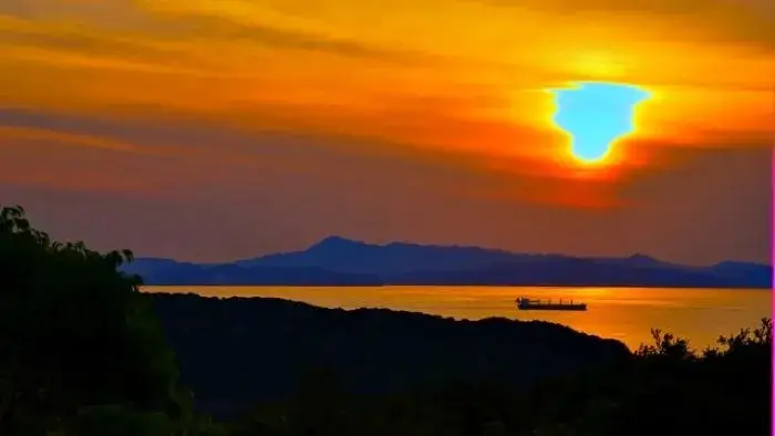 休暇村紀州加太加太から眺める絶景夕陽